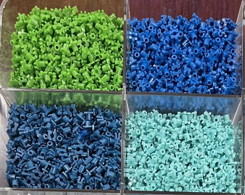 acheter Moule d'injection de plastique à haute mécanique pour connecteur électrique avec nylon 6 PA66 plastique injectable online manufacture
