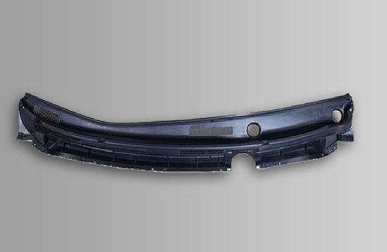 Mousse automobile personnalisée avec système d'éjection éjecteur base de moule à broche DME tunnel de porte d'injection
